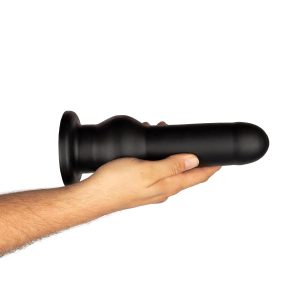 BUTTR - TACTICAL STOR ANAL DILDO MED SUGEKOP 25CM