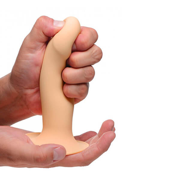 Sexlegetøj - SQUEEZE-IT - SQUEEZABLE EKSTRA BLØD DILDO 16CM - Nautii.dk SQUEEZE-IT - SQUEEZABLE EKSTRA BLØD DILDO 16CM