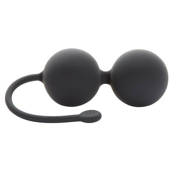 Sexlegetøj - FIFTY SHADES OF GREY - TIGHTEN AND TENSE BÆKKENBUNDSKUGLER - Nautii.dk FIFTY SHADES OF GREY - TIGHTEN AND TENSE BÆKKENBUNDSKUGLER